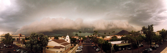 Shelf Cloud over Phoenix