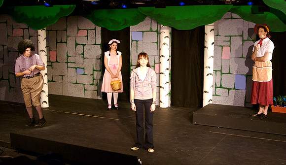 The Headless Sheep, Anne, Kate, and Mother